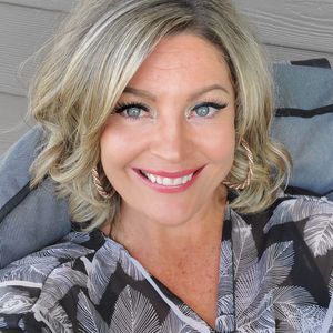 Meet your Posher, Mandy